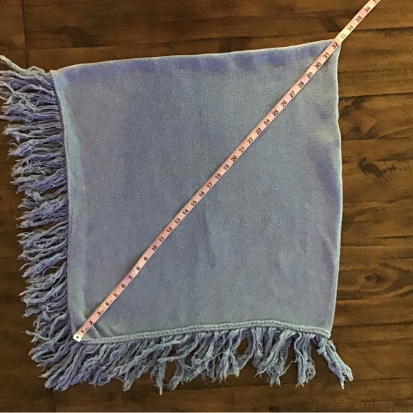 Cousin Johnny Fringed Poncho - Picture 4 of 5